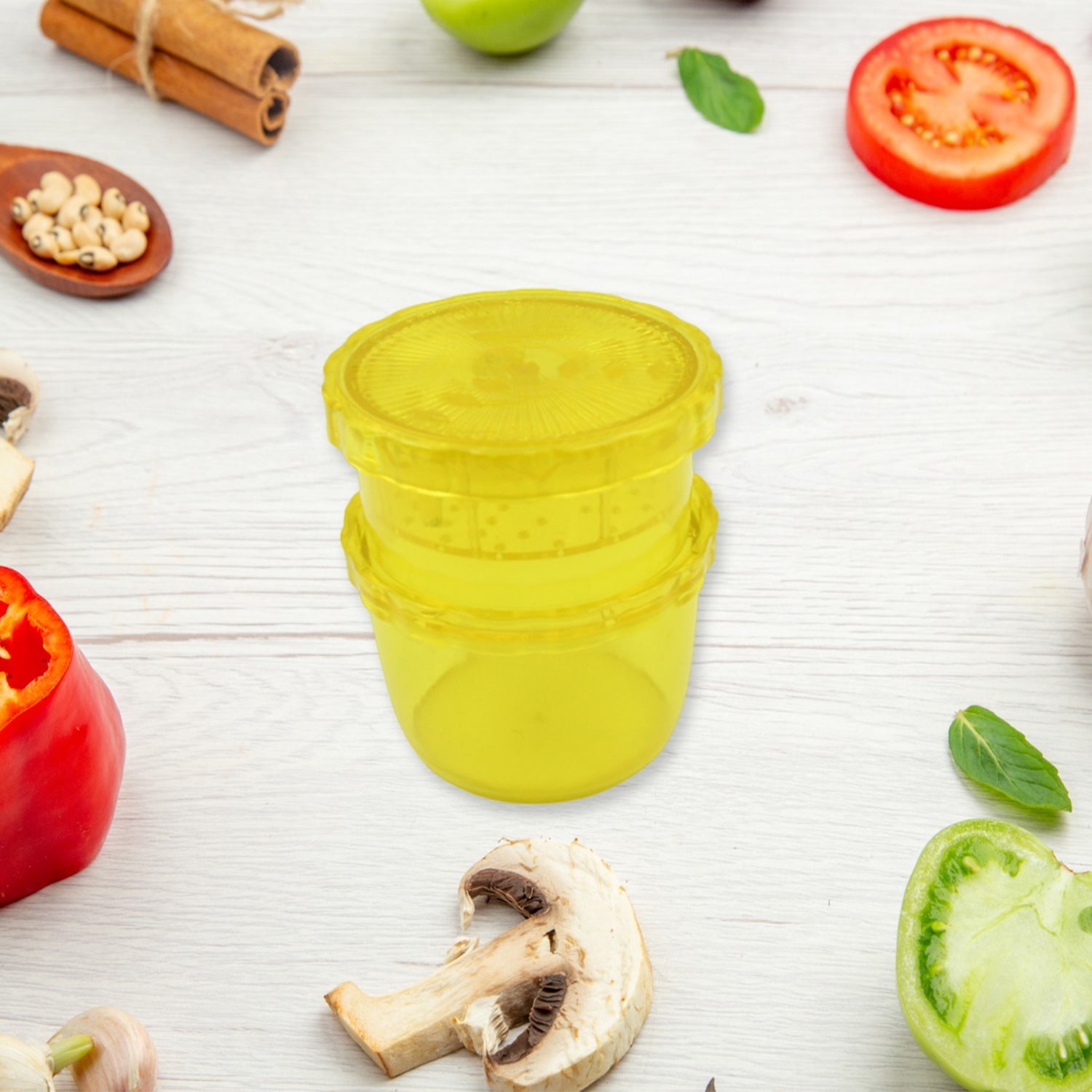 Manual citrus juicer and grinder for fruits and vegetables. Manual citrus juicer and grinder for fruits and vegetables.